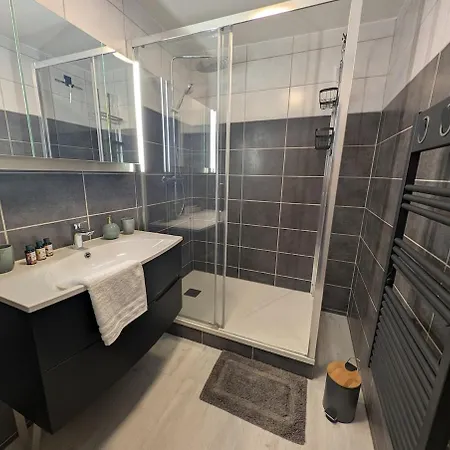 T2 Centre-ville Apartman Amiens
